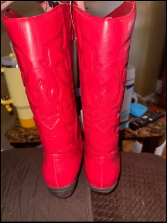 Soda Red Western Cowboy Heeled Boots - Picture 6 of 10
